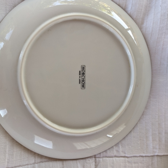 Horchow Neiman Marcus Yarrow Botanical Plaes Set of Three - Picture 4 of 4